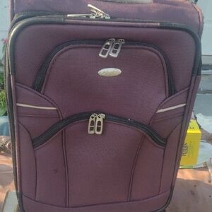 Purple Expandable Suitcase with Wheels& Telescopic Handle